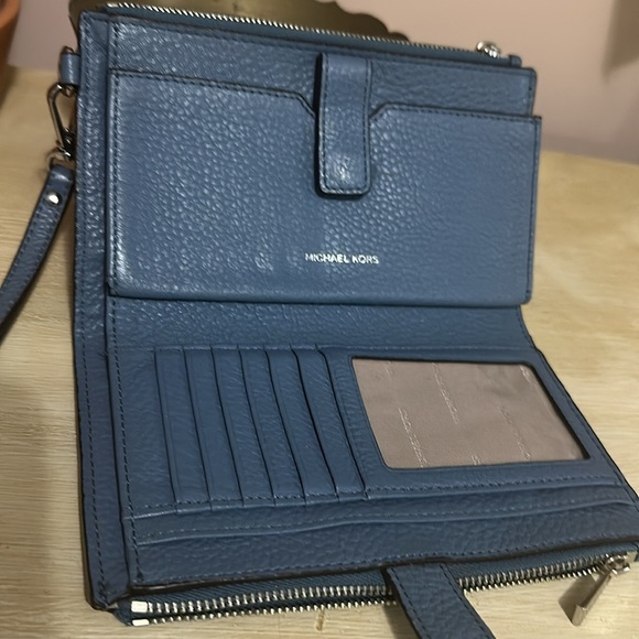 Michael Kors Slate Blue Wristlet - Picture 3 of 14